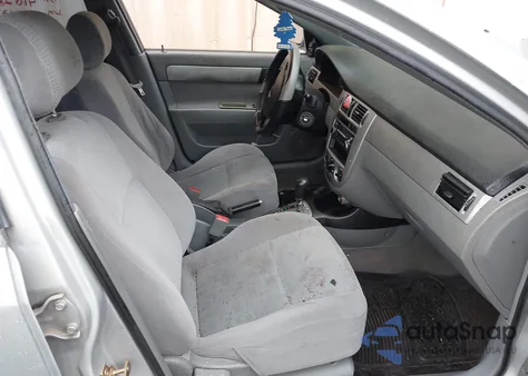 2006 Suzuki Forenza z USA, uszkodzony, nr VIN KL5JD56ZX6K343123